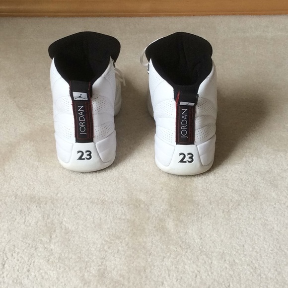 Jordan 12 - Picture 4 of 5